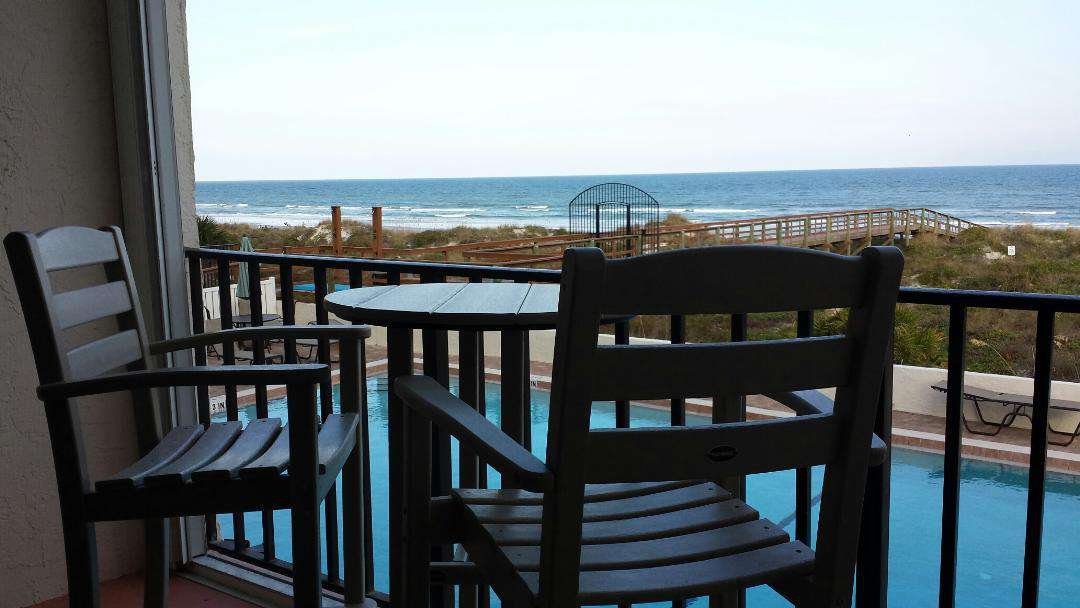Outdoor dining on your own balcony!
