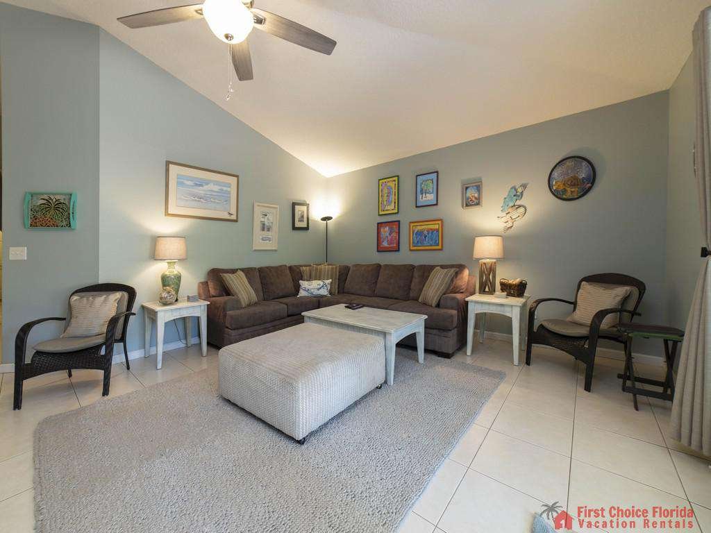 Magnolia Beach House - Living Room