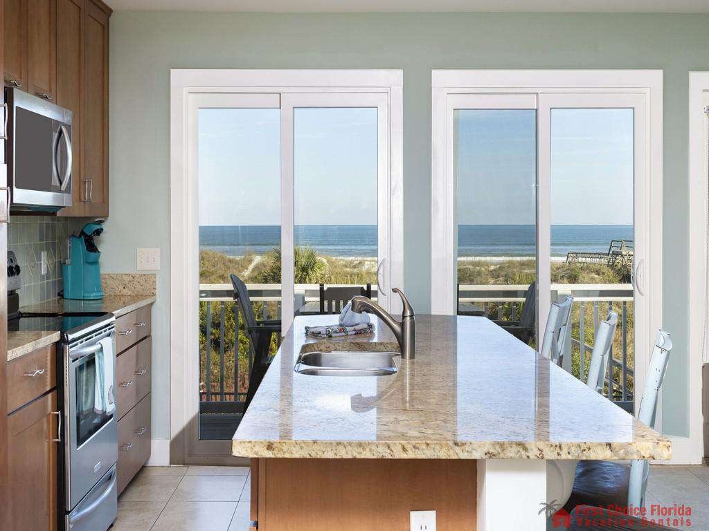 A Peace of Paradise Kitchen View