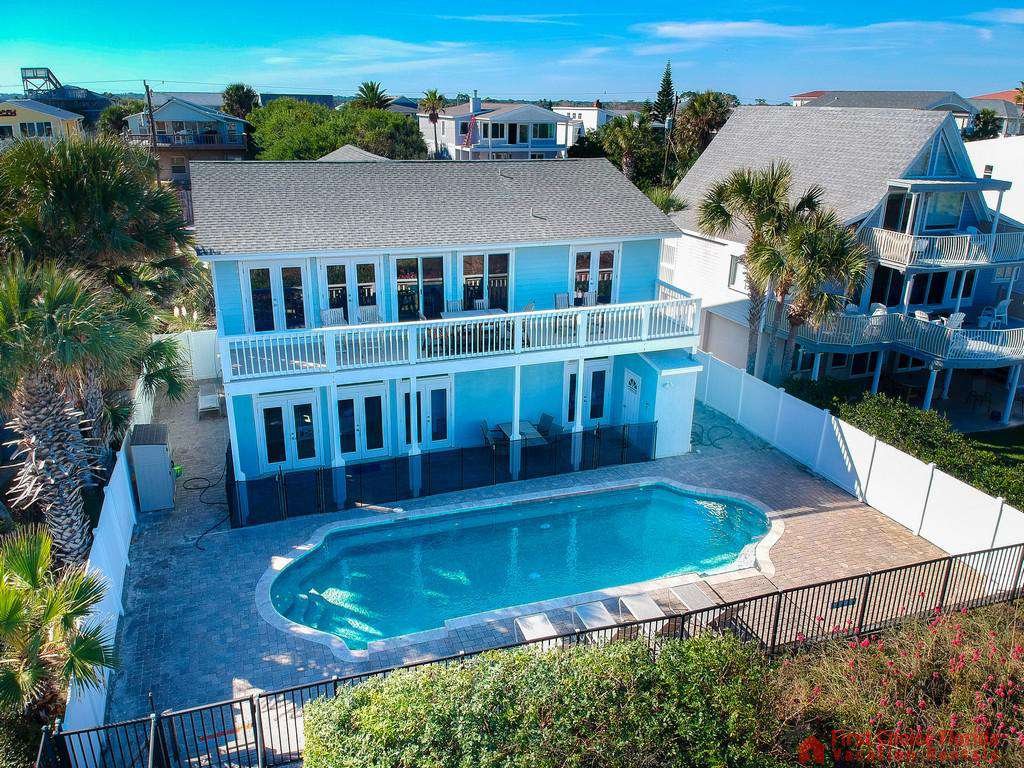A Peace of Paradise Aerial Rear