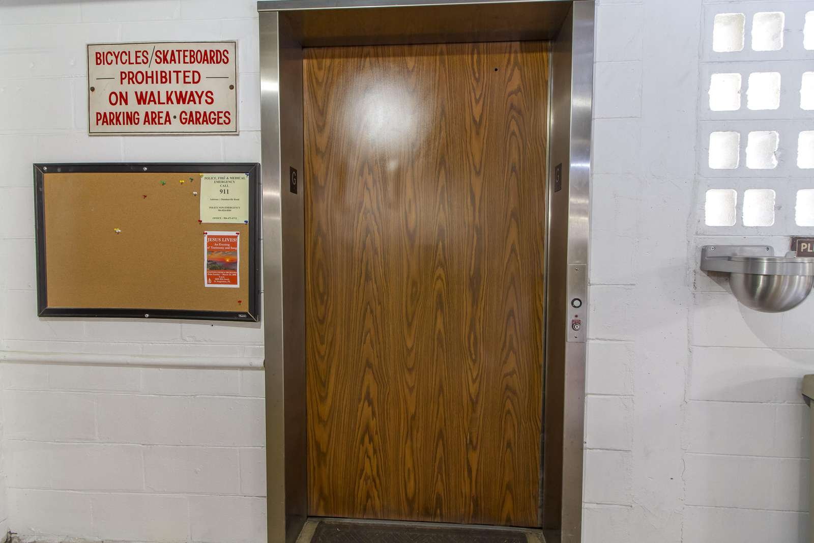 Elevator Access to Unit