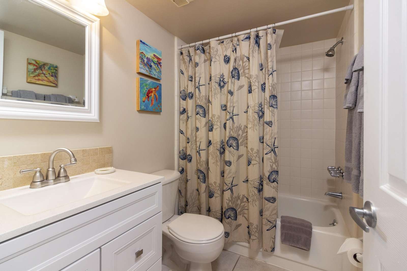 Guest Bathroom