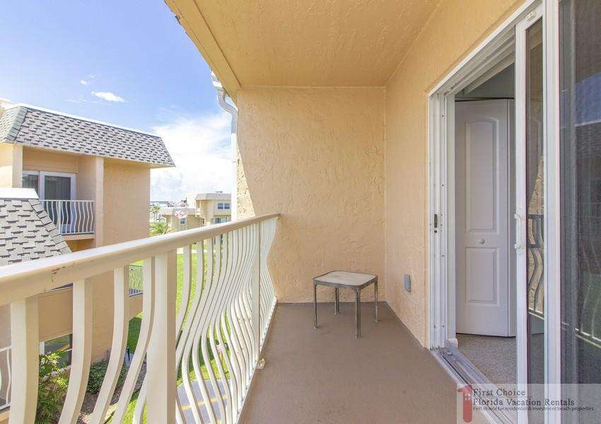 Creston House 11E Balcony