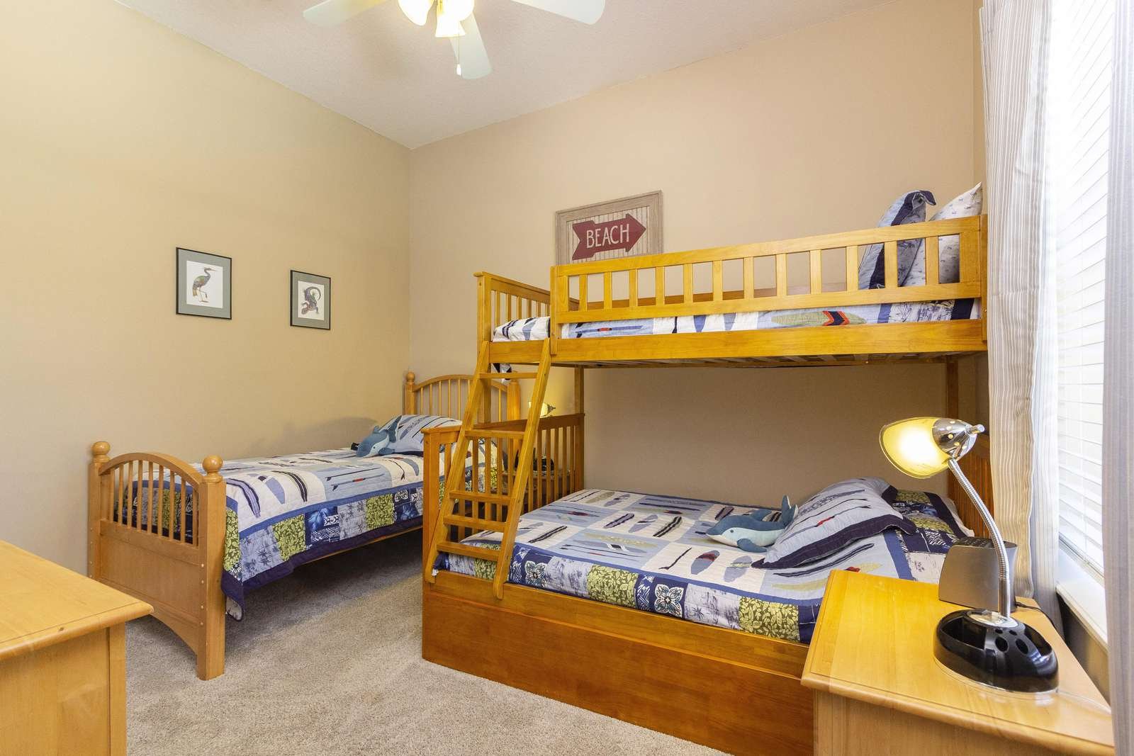 Guest Bedroom (first floor)