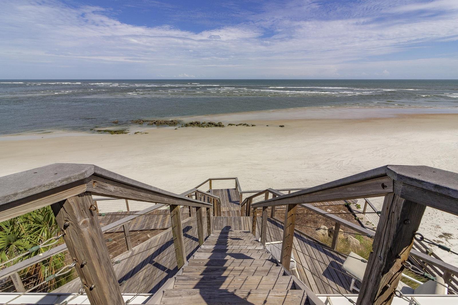 Access to beach!