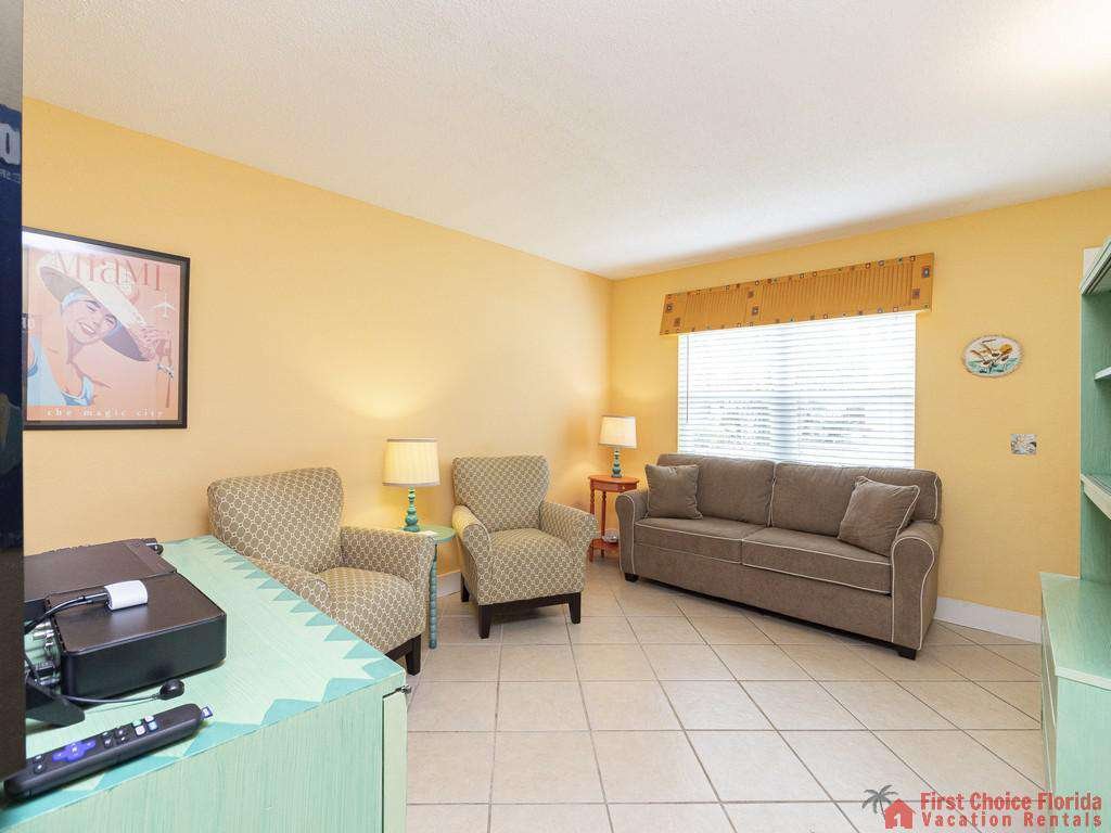 Coastal Cottage B Seating in Living Room