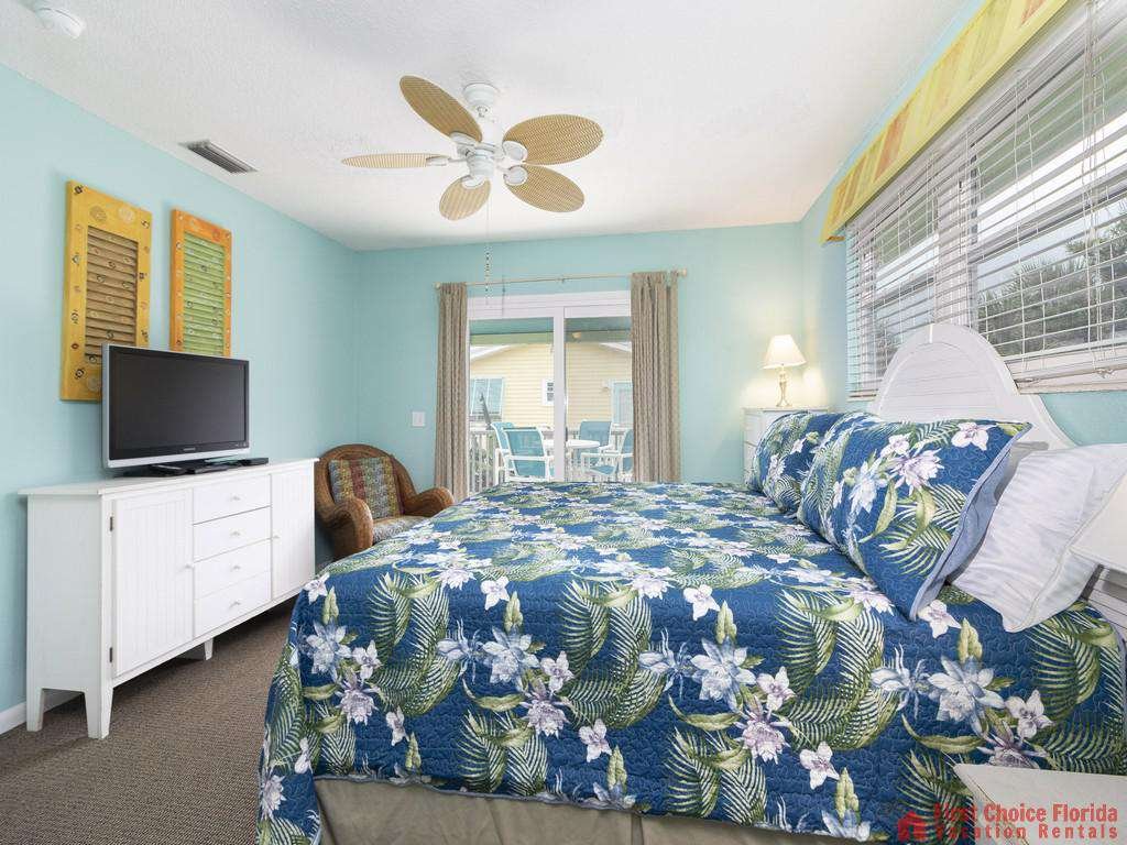 Coastal Cottage A - King Bed