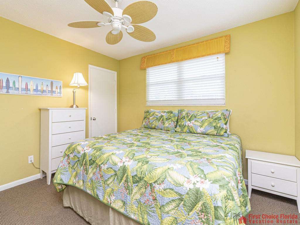 Coastal Cottage A Bed with Fan