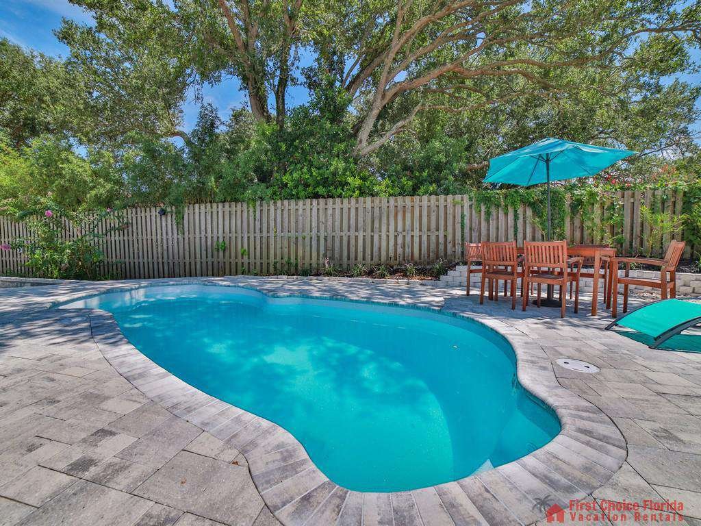Shore Happy Pool Area