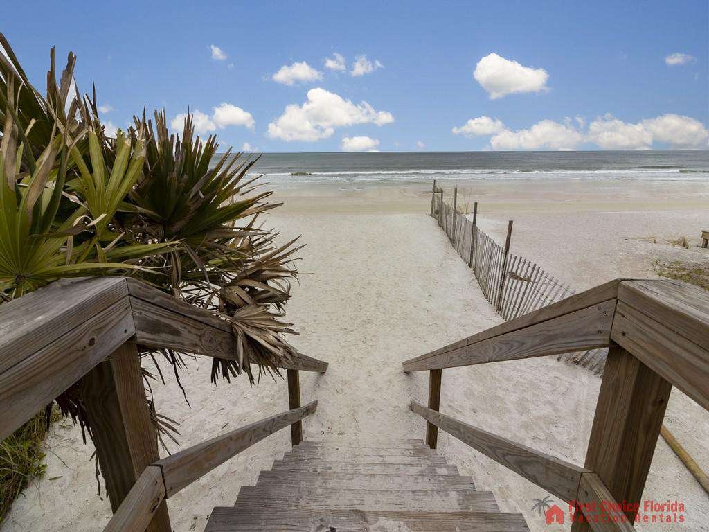 CD Beach House - Beach Access