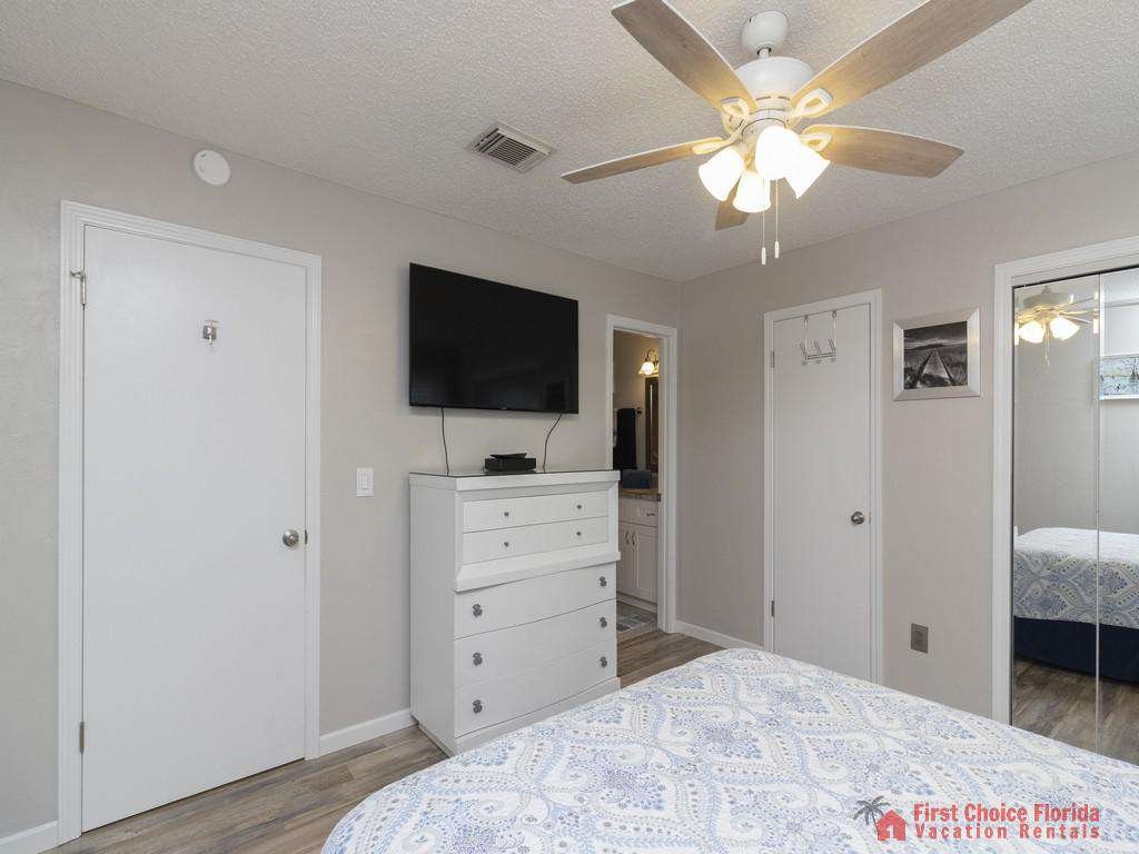 Tarpon Run 35 - Master Bedroom
