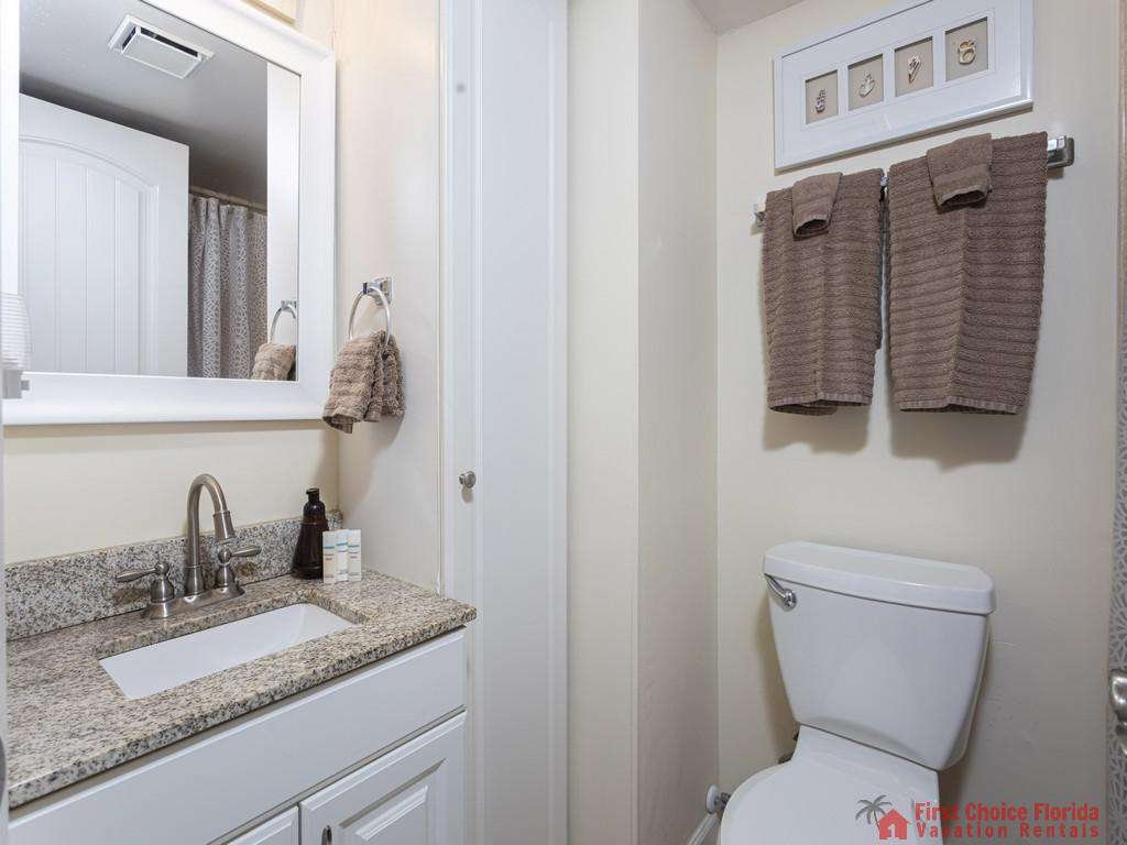 Beachers 232 - Bathroom