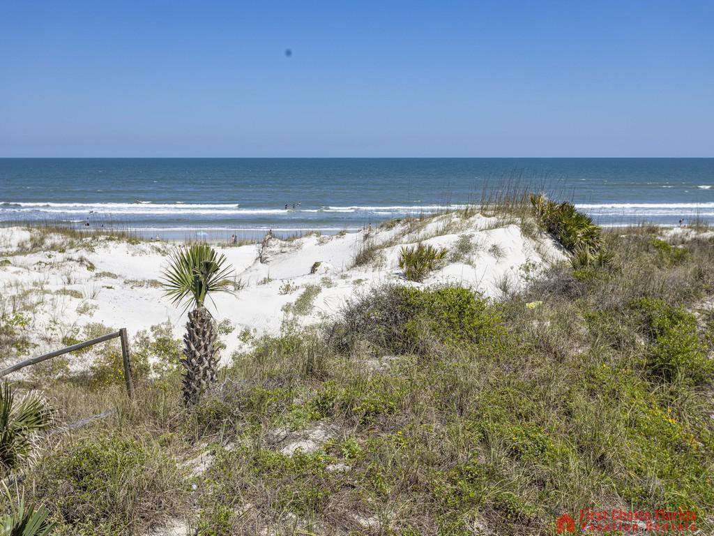 Beachers 232 - Balcony View