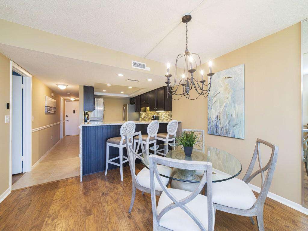 Anastasia Condos - Dining Area