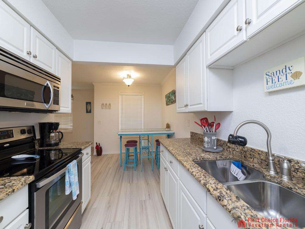 Seaside Villas 28 Kitchen to Dining Room