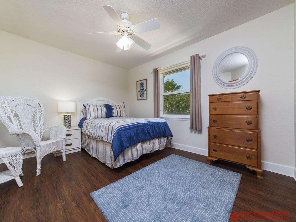 Dolphin Cove Bedroom