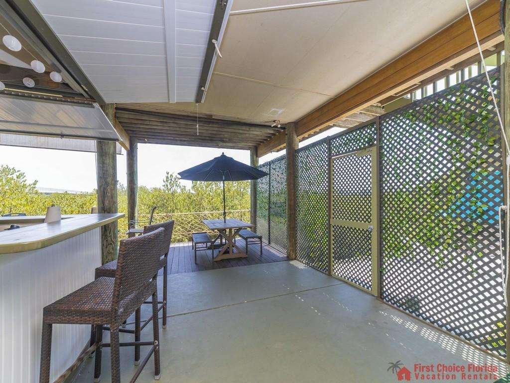 Dolphin Cove Bar Area / Patio