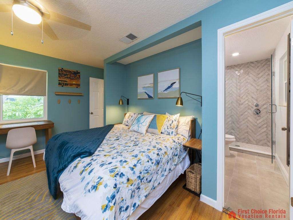 Casa Ola Large Bedroom and Bathroom