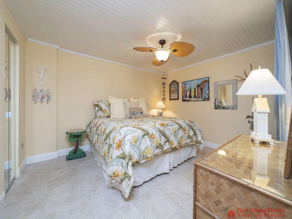 Captains Quarters - Guest Bedroom